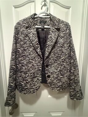 Zebra-Print Tailored Blazer Jacket - Black & White